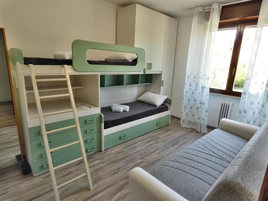 Welcome House Desenzano Center Διαμέρισμα Ντεζεντσάνο ντελ Γκάρντα Εξωτερικό φωτογραφία